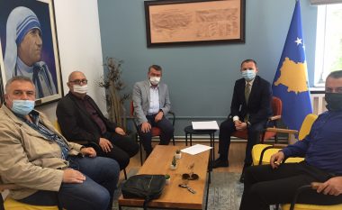 Rama ofroi vaksinat antiCOVID-19 për mjekët e Kosovës, FSSHK e shqetësuar me heshtjen e Qeverisë  