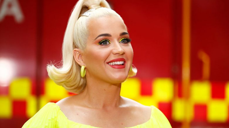 Katy Perry shfaqet me barkun e rrumbullakosur disa javë para lindjes