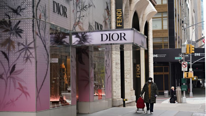 Marka Dior do të zhvillojë shfaqjen e parë të madhe të verës pas COVID-19