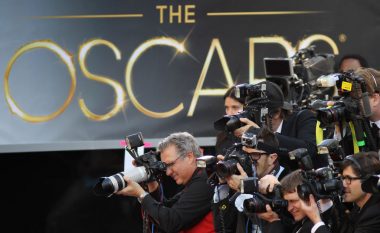 Shtyhet për së paku tetë javë mbrëmja e “Oscars 2021”