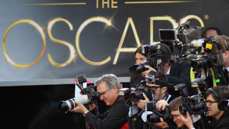 Shtyhet për së paku tetë javë mbrëmja e “Oscars 2021”