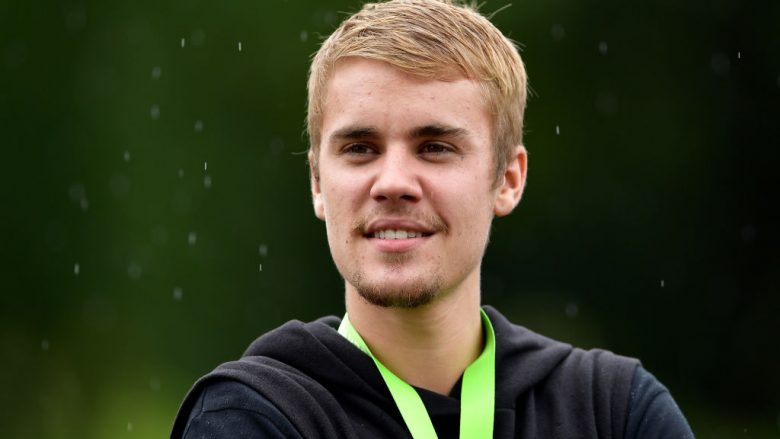 Justin Bieber shihet për herë të parë në Los Angeles, pas akuzave për sulm seksual