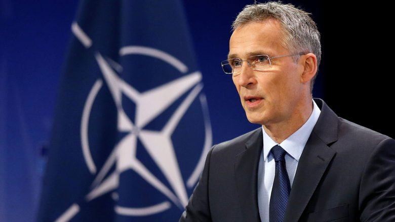 Sekretari i NATO-s flet me Kurtin dhe Vuçiqin: Prishtina dhe Beogradi të përmbahen dhe t’i kthehen dialogut