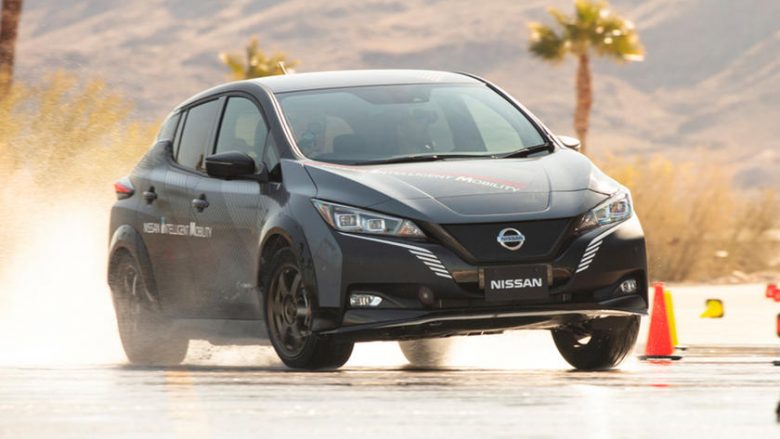 Nissan tregon se si do t’i bëjë më atraktive makinat që mbushen me rrymë