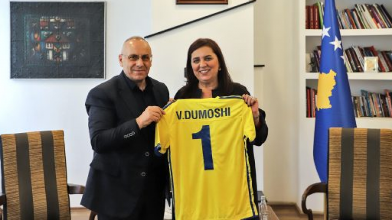 Ministrja e Sportit, Vlora Dumoshi: Sportistët do të përfshihen në Pakon Emergjente