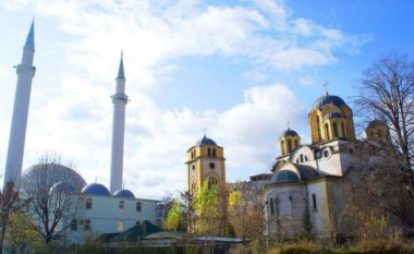 Raporti i DASH: Kosova vazhdon të mbrojë liritë fetare, por ka edhe sfida