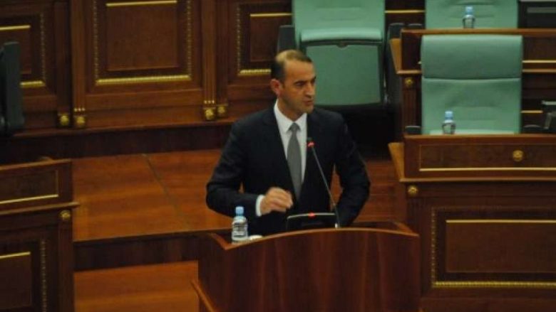 Haradinaj, Hotit: Kryeministër trajtoje seriozisht partnerin e koalicionit, ne duhet të jemi prezent në tavolinën ku flitet për Kosovën