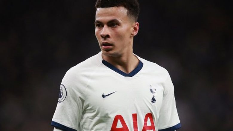 Dele Alli dënohet me para dhe ndeshje mos-lojë nga FA shkaku i një postimi në rrjetet sociale