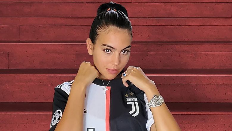 Georgina Rodriguez merr vëmendje me pozat atraktive