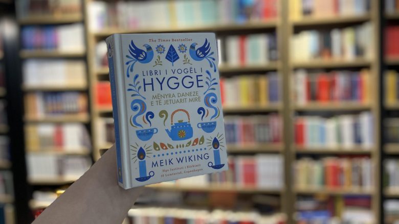 Libri “Hygge” – mënyra daneze e të jetuarit mirë