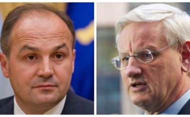 Carl Bildt dhe Enver Hoxhaj përplasen rreth aktakuzës së Speciales për Thaçin e Veselin