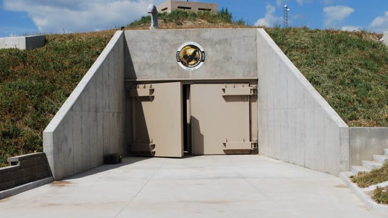 Brenda bunkerëve: Si po përgatitet 1% e botës për apokalipsin