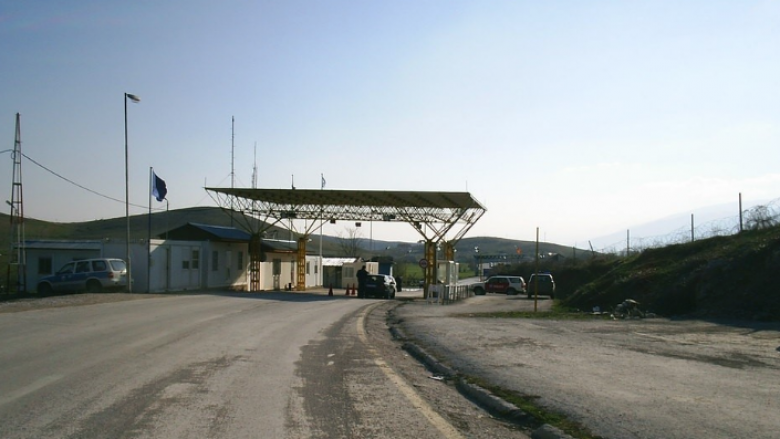 Maqedoni: Nuk mund të kalohet në pikën kufitare “Jazhincë”, nuk punon pala kosovare
