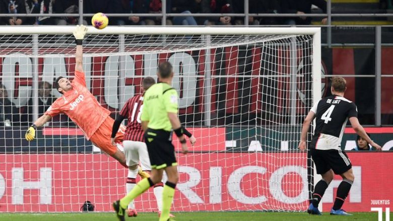 Sarri fton një lojtar shqiptar për ndeshjen ndaj Milanit – mungojnë Higuain, Chiellini dhe Ramsey