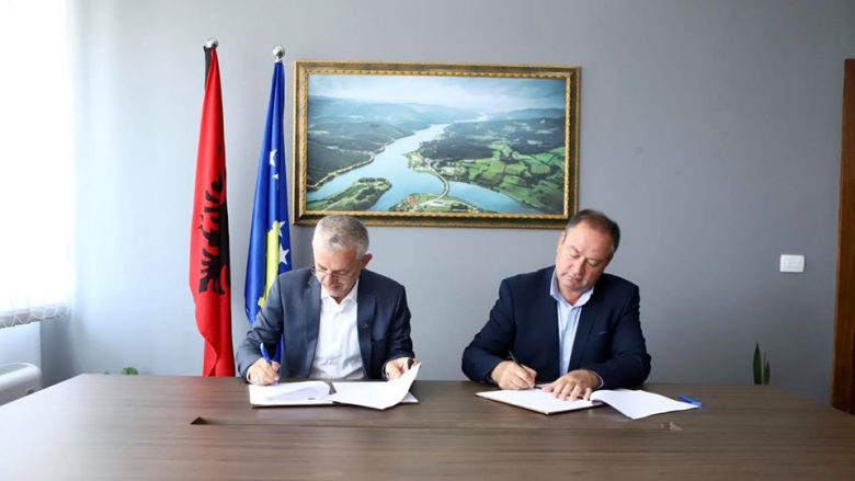 Shoqata “Jetimat e Ballkanit” dhe Komuna e Podujevës do të ndërtojnë 26 shtëpi për familjet në nevojë