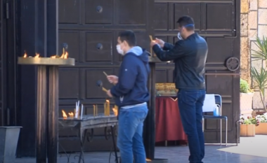 Besimtarët në Maqedoni vizituan kishat në qytetet ku nuk ka orë policore