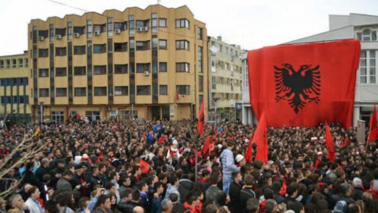 Shqiptarët në Luginë bashkohen për herë të parë, synojnë tri ulëse në Kuvendin e Serbisë