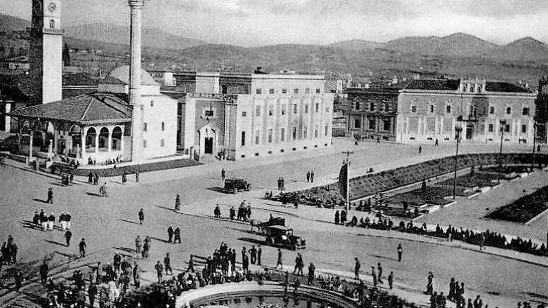 Çfarë tha raporti i Calmes mbi gjendjen ekonomike dhe financiare të Shqipërisë në vitin 1922?