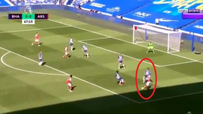 Nicolas Pepe shënon gol të bukur ndaj Brightonit