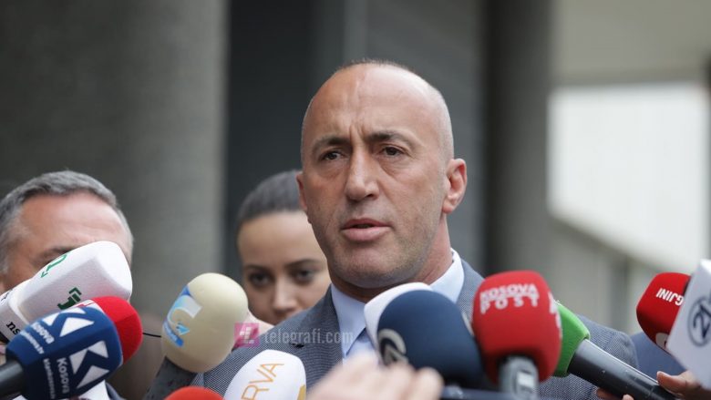 Haradinaj tregon si e bindi Haxhi Shalën ta votojë Qeverinë Hoti