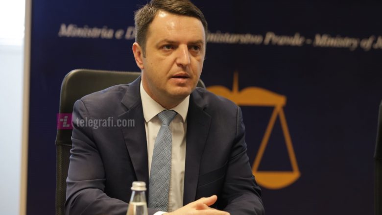Ministri Selimi: Ekspertët e dorëhequr nga Grupi Punues për procesin e vettingut e kanë mundësinë të rikthehen
