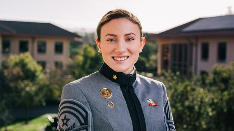 Arelena Shala, kosovarja e parë që diplomohet në Akademinë Ushtarake West Point në SHBA