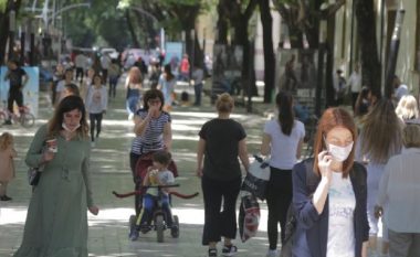 Hapen çerdhet, plazhet dhe kufijtë tokësorë në Shqipëri