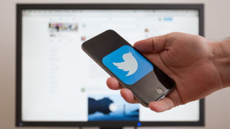 Twitter heq llogaritë ruse, turke dhe kineze ‘të lidhura me shtetin’
