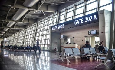 Aeroporti i Prishtinës anulon fluturimet për tri ditët e ardhshme