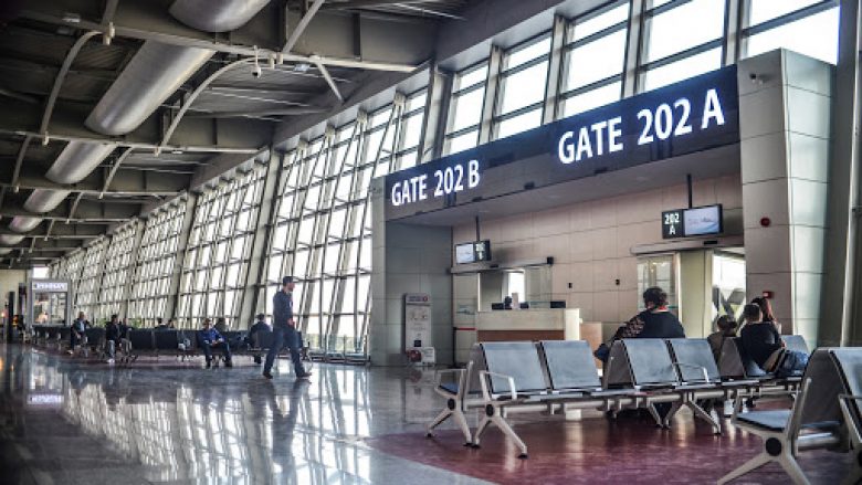 Aeroporti i Prishtinës anulon fluturimet për tri ditët e ardhshme