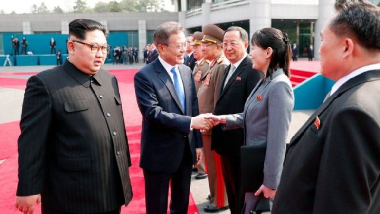Kim Jong-un i Veriut ‘pezullon aksionin ushtarak’ kundër Koresë së Jugut