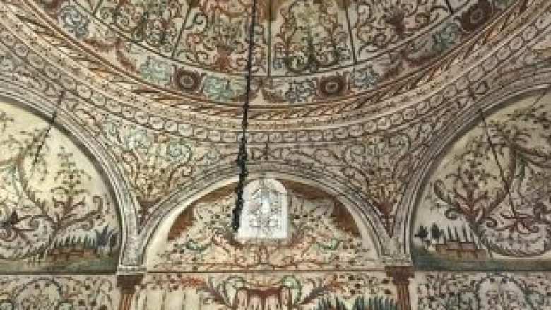 Restaurohen pikturat murale të Xhamisë së Et’hem Beut