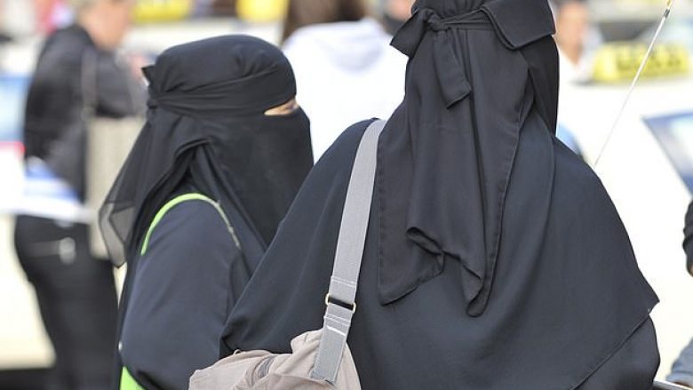 Në Baden-Wurtemberg të Gjermanisë ndalohet përdorimi i burkas