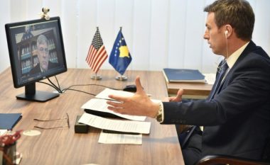 Reçica dhe Ambasadori Kosnett flasin për gjendjen e COVID-19 në Kosovë