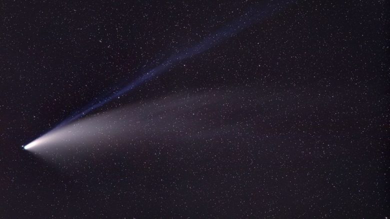 Kometa ‘Neowise’ bën afrimin më të afërt me Tokën, ja se si t’a shihni atë