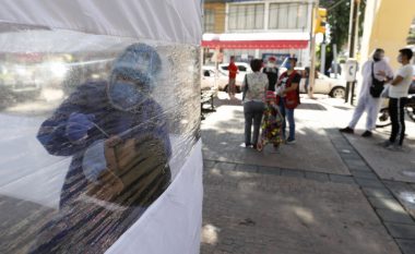 Meksika kryen tre teste në 100 mijë banorë: Presidenti i sheh testimet për COVID-19 si shpenzime “koti”