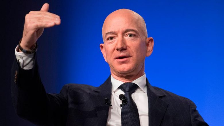 Pasuria neto e Jeff Bezos u rrit në 188.2 miliardë dollarë