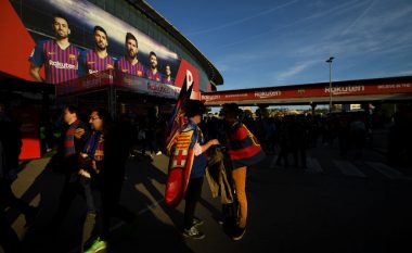 UEFA: Barca-Napoli zhvillohet në Camp Nou