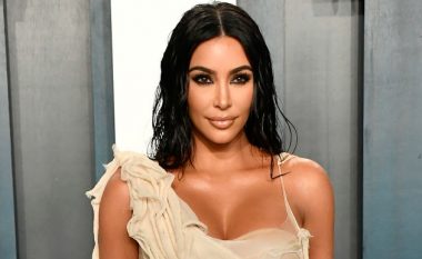 Forbes thotë se Kim Kardashian nuk është miliardere