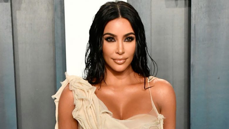 Forbes thotë se Kim Kardashian nuk është miliardere