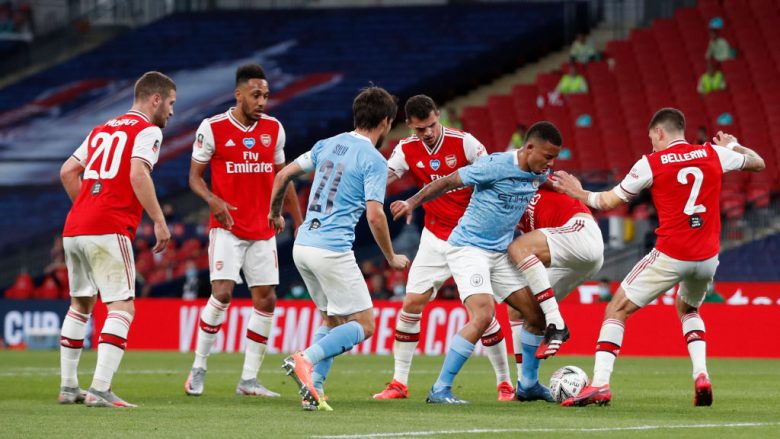 Notat e lojtarëve, Arsenal 2-0 Manchester City: David Luiz dhe Aubameynag më të mirët