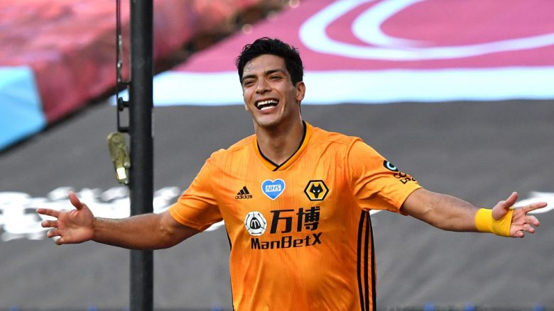 Raul Jimenez kërkohet nga klubet e mëdha evropiane, por thotë se ndihet i lumtur te Wolves
