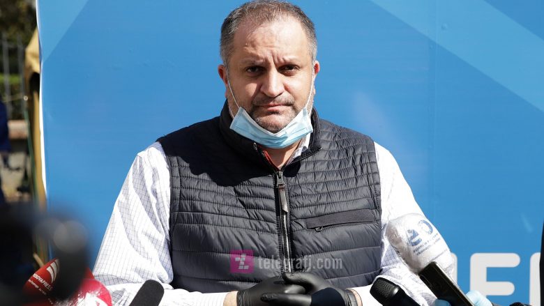 Ahmeti: Dy javë pas masave jologjike, numrat e infektimeve njëjtë ose më të lartë se para dy jave