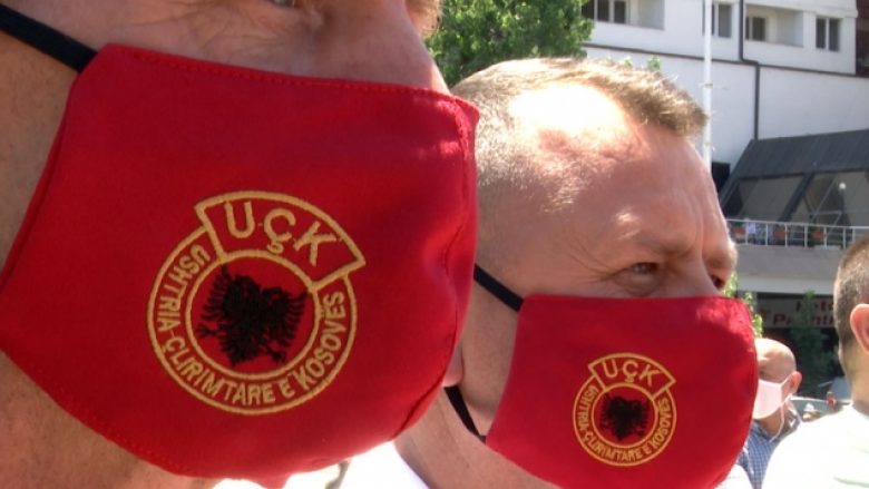 Ish luftëtarët: Akuzat për ushtarët e UÇK-së, politikë e madhe e ndërkombëtarëve