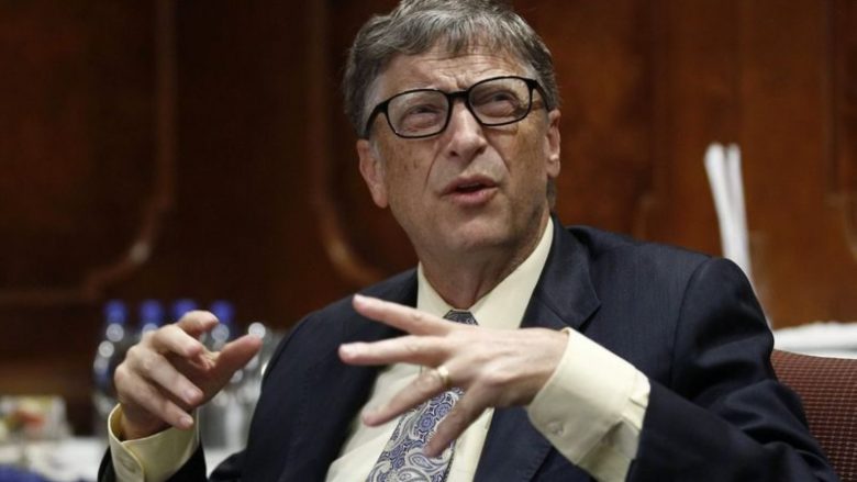 Bill Gates fajëson Facebook-un dhe Twitter-in për përhapjen e shpejtë të coronavirusit