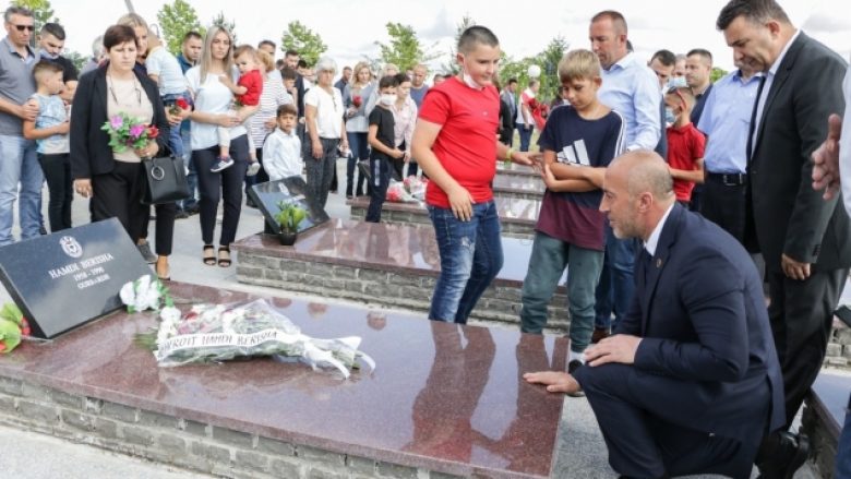 Haradinaj kujton të rënët gjatë Betejës së Rahovecit