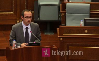 Raportimi i kryeministrit Hoti për dialogun me Serbinë – gjithçka që ndodhi në seancën e Kuvendit