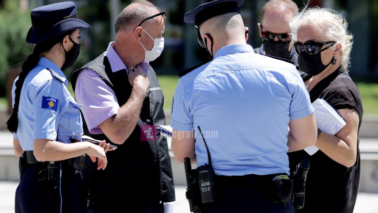 Policia mbush arkën e shtetit me afro 2 milionë euro, dënon mbi 50 mijë qytetarë për mos bartje të maskës