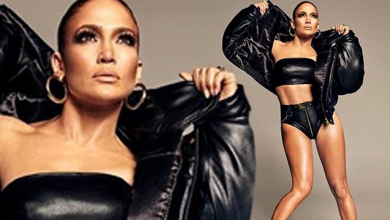 Në moshën 50 vjeçare, Jennifer Lopez mahnit me pozat dhe linjat trupore
