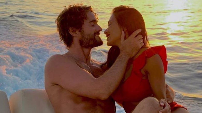 Nicole Scherzinger dhe Thom Evans me plane për tu bërë prindër